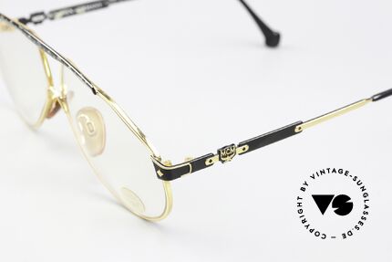 MCM München S2 Lenses Darken Automatically, modified aviator design in large size (142mm width), Made for Men and Women