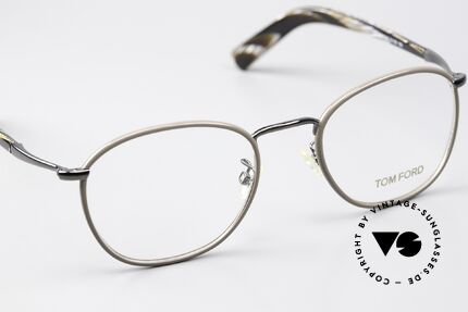 Tom Ford TF5333 Taupe Gunmetal Frame, Size: medium, Made for Men and Women