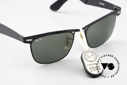 Ray Ban Wayfarer Metal Rare Old Vintage Shades, Size: medium, Made for Men and Women