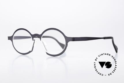 Theo Belgium James 6 Striking Bridge Eyewear, wide, distinctive bridge as a design feature, Made for Men and Women