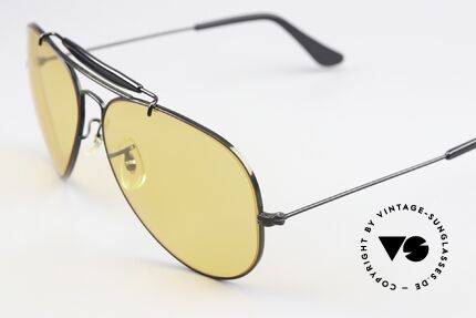 Ray Ban Outdoorsman II Ambermatic Changeable, changeable lenses darken automatically in the sun, Made for Men and Women