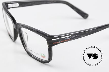 Tag Heuer 0536 Phantomatik Aesthetic At Its Very Best, acetate frame with carbon effect (color code 003), Made for Men
