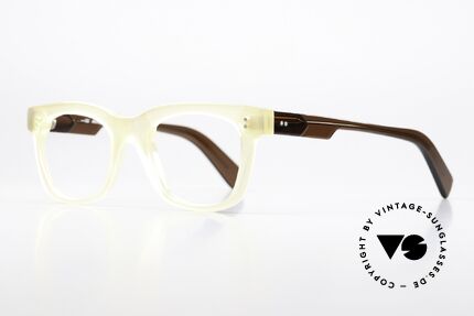 Anne Et Valentin Dylan Frame Translucent Brown, the couple Anne (artist) and Valentin (optician), Made for Men and Women