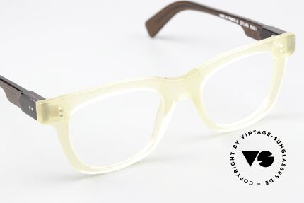 Anne Et Valentin Dylan Frame Translucent Brown, made of energy, light, lines, contrasts & colors, Made for Men and Women