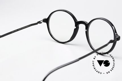 Mykita Tomkin Round Frame Classic Black, color code 915 = black frame front with black temples, Made for Men and Women
