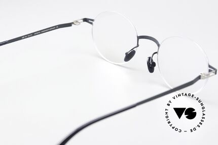 Mykita Naoko Oval Frame Ladies & Gents, innovative flexible frame construction: one size fits all, Made for Men and Women