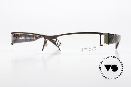 Alain Mikli AL0867 Titanium Designer Eyewear Details