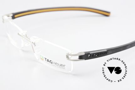 Tag Heuer 7644 Fold Offers The Perfect Hold, overmolded in ultra-adherent elastomer; unique, Made for Men