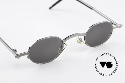 Christian Roth 2505 Small Oval Sunglasses 90's, therefore also ideal for high prescriptions, if needed, Made for Men and Women