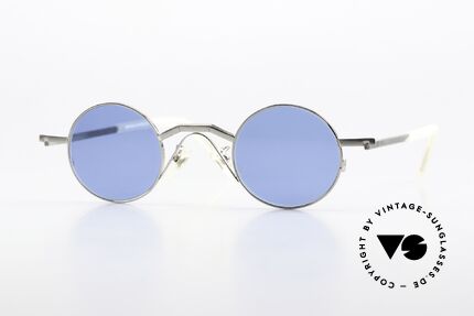 Christian Roth 2502 Round Frame Bauhaus Style Details