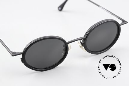 Christian Roth 2411 Oval Designer Frame 1994, a classic designer piece from New York, 1994, Made for Men and Women