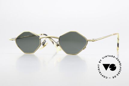 Christian Roth 2402 Octag Frame Antique Gold Details