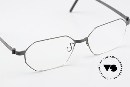 Lindberg 9634 Strip Titanium Octagonal Titanium Specs, unworn, NOS, with an original hard case by Lindberg, Made for Men and Women