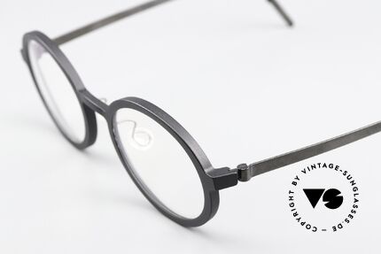 Lindberg 1038 Acetanium Ladies & Gents Frame Round, distinctive quality and design (award-winning frame), Made for Men and Women