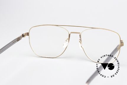 Lindberg 9622 Strip Titanium Frame With Acetate Temples, titanium frame fits lenses (optical / sun) of any kind, Made for Men and Women