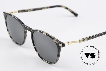 Mykita Aluki Classic Sunglasses Unisex, acetate frame front with characteristic Mykita temples, Made for Men and Women