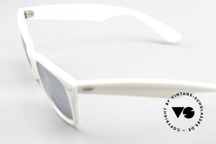 Ray Ban Wayfarer I USA Silver Mirrored B&L, Size: medium, Made for Men and Women