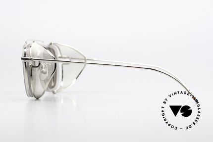 Thom Browne TB808 Light Silver Mirrored Lens, a classy designer accessory for all fashion lovers, Made for Men