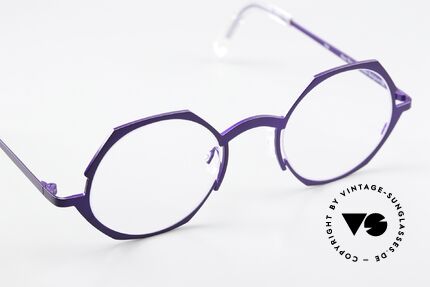 Theo Belgium Wave Pure Titanium Specs Ladies, unworn; like all our rare vintage THEO eyewear, Made for Women