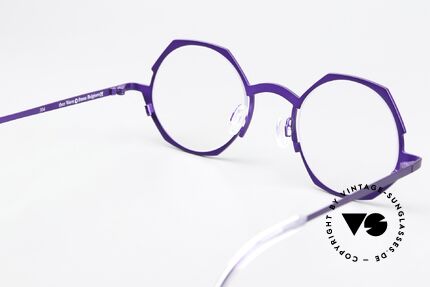Theo Belgium Wave Pure Titanium Specs Ladies, the frame can be glazed with lenses of any kind, Made for Women