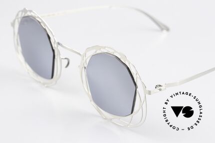 Mykita Nita Spectacular Designer Glasses, grandiose color code 051: Shiny Silver / Silver Flash, Made for Women