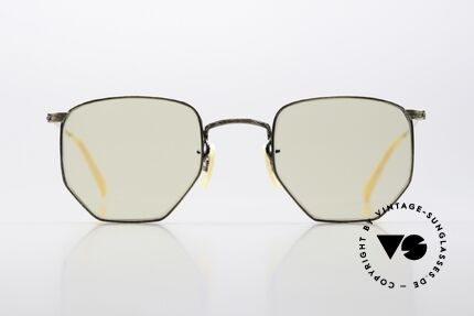 Oliver Peoples OP17 Lenses Darken In The Sun, American luxury eyewear brand, established in 1986, Made for Men and Women