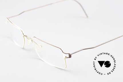 Lindberg Cantus Air Titan Rim Square Titan Frame Bicolor, square design suitable for ladies and gents; timeless, Made for Men and Women