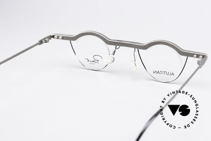 Paul Chiol 2019 Bauhaus Eyeglasses Titanium, size is ideal for high prescriptions, but not varifocal, Made for Men and Women