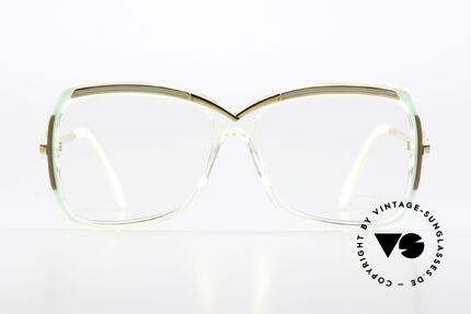 Cazal 177 1980's Glasses Eye-Catcher, a unique old designer piece and a true eye-catcher, Made for Women