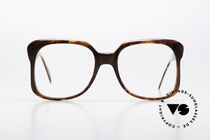 Serge Kirchhofer 716 60's Fashion History Original, Serge Kirchhofer alias Udo Proksch designed this model, Made for Men and Women