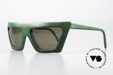 Christian Roth KL 1987 Genuine Green Lizard Skin, to be seen in the WWD Magazine 1988 (06/88), Made for Women