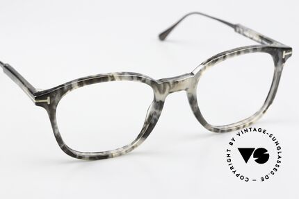 Tom Ford TF5484 Men's Eyewear Titanium, regular retail price at market presentation was 399€, Made for Men