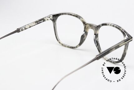 Tom Ford TF5484 Men's Eyewear Titanium, the designer frame can of course be glazed as desired, Made for Men