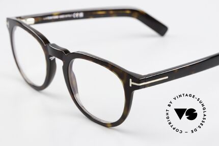 Tom Ford TF5629 Interesting Designer Specs, unworn original from the 2017 Tom Ford collection, Made for Men and Women