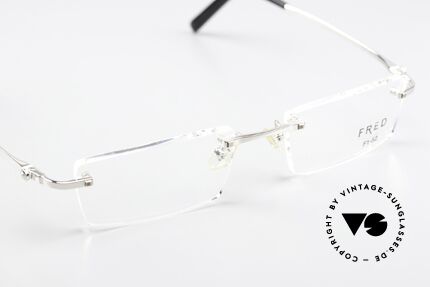 Fred Sainte-Lucie With Real Pearl On The Frame, lens shape & lens size can be adjusted by an optician, Made for Men and Women