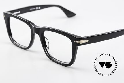Montblanc MB0266O Men's Full Rim Frame Black, but also an eye-catcher as striking ladies' eyeglasses, Made for Men