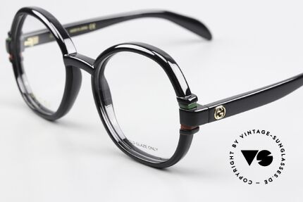 Gucci GG1069O Very Elegant Ladies Glasses, unworn, including Gucci case & cleaning cloth, Made for Women