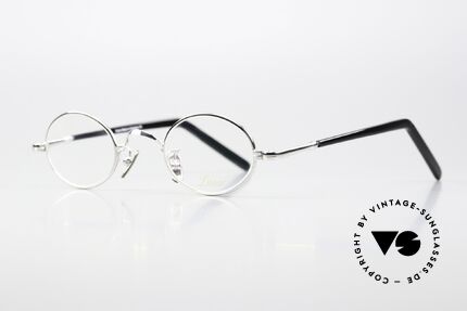 Lunor VA 101 Small Oval Vintage Eyewear, without ostentatious logos (but in a timeless elegance), Made for Men and Women