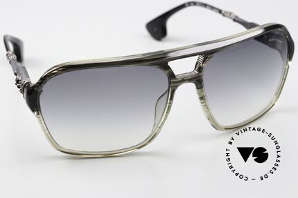 Chrome Hearts Box Lunch Company History From 2002, with the signature Chrome Hearts symbol (cross), Made for Men and Women Chrome Hearts Box Lunch Company History From 2002, with the signature Chrome Hearts symbol (cross), Made for Men and Women