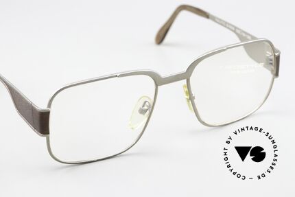 Neostyle Nautic 2 Elvis Presley Specs From 1972, still with orig. DEMO lenses and old Neostyle packaging, Made for Men
