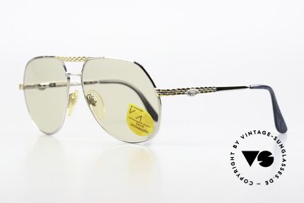 Bugatti EB502 - L Zeiss Changeable Lenses, Zeiss changeable lenses (darken automatically in the sun), Made for Men Bugatti EB502 - L Zeiss Changeable Lenses, Zeiss changeable lenses (darken automatically in the sun), Made for Men