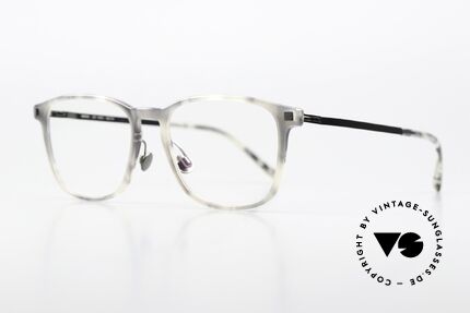 Mykita Tuktu Special Edition Nose Pads, acetate frame front with characteristic Mykita temples, Made for Men and Women Mykita Tuktu Special Edition Nose Pads, acetate frame front with characteristic Mykita temples, Made for Men and Women