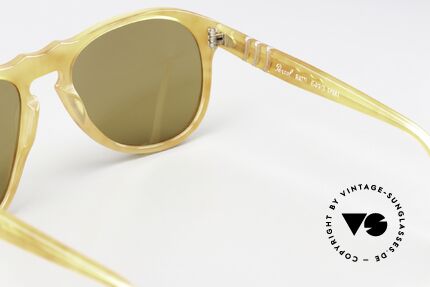 Persol 649/3 Ratti Sport Steve McQueen Vintage Glasses, meflecto system: flexible temples for a perfect fit, Made for Men and Women Persol 649/3 Ratti Sport Steve McQueen Vintage Glasses, meflecto system: flexible temples for a perfect fit, Made for Men and Women