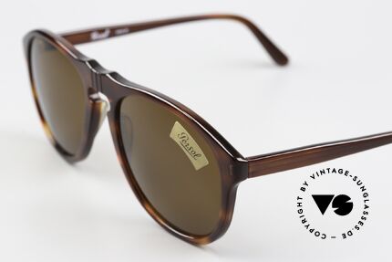 Persol 049/3 Ratti Eyewear Classic From 1986, high-quality mineral lenses with the Ratti logo, Made for Men and Women