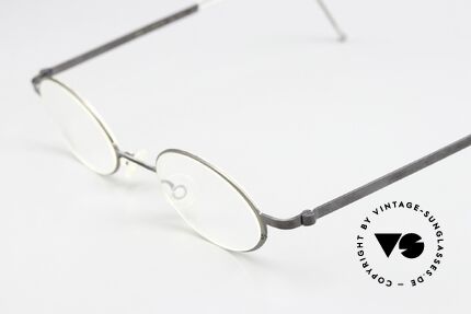 Lindberg 5000 Strip Titan Extra Small Frame Unisex Oval, simply timeless, stylish & innovative: grade 'vintage', Made for Men and Women
