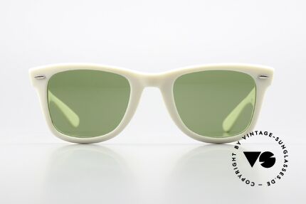 Ray Ban Wayfarer I USA RB3 Sun Lenses B&L, often copied, never matched; (B&L size 5024), Made for Men and Women