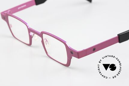 Theo Belgium Sixteen Titanium Frame Pink Metallic, high-end PURE TITANIUM frame in size 37/18, Made for Women