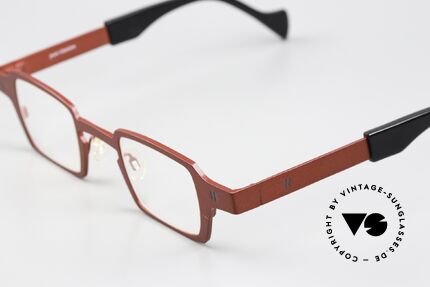 Theo Belgium Sixteen Titanium Frame Red Metallic, high-end PURE TITANIUM frame in size 37/18, Made for Women