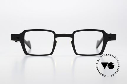 Theo Belgium Sixteen Titan Frame Black Metallic, model Sixteen with col. code 705 (black metallic), Made for Men and Women