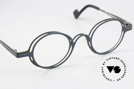 Theo Belgium Eye-Witness VA Ladies Gents Designer Specs, unworn (like all our rare vintage eyewear by THEO), Made for Men and Women